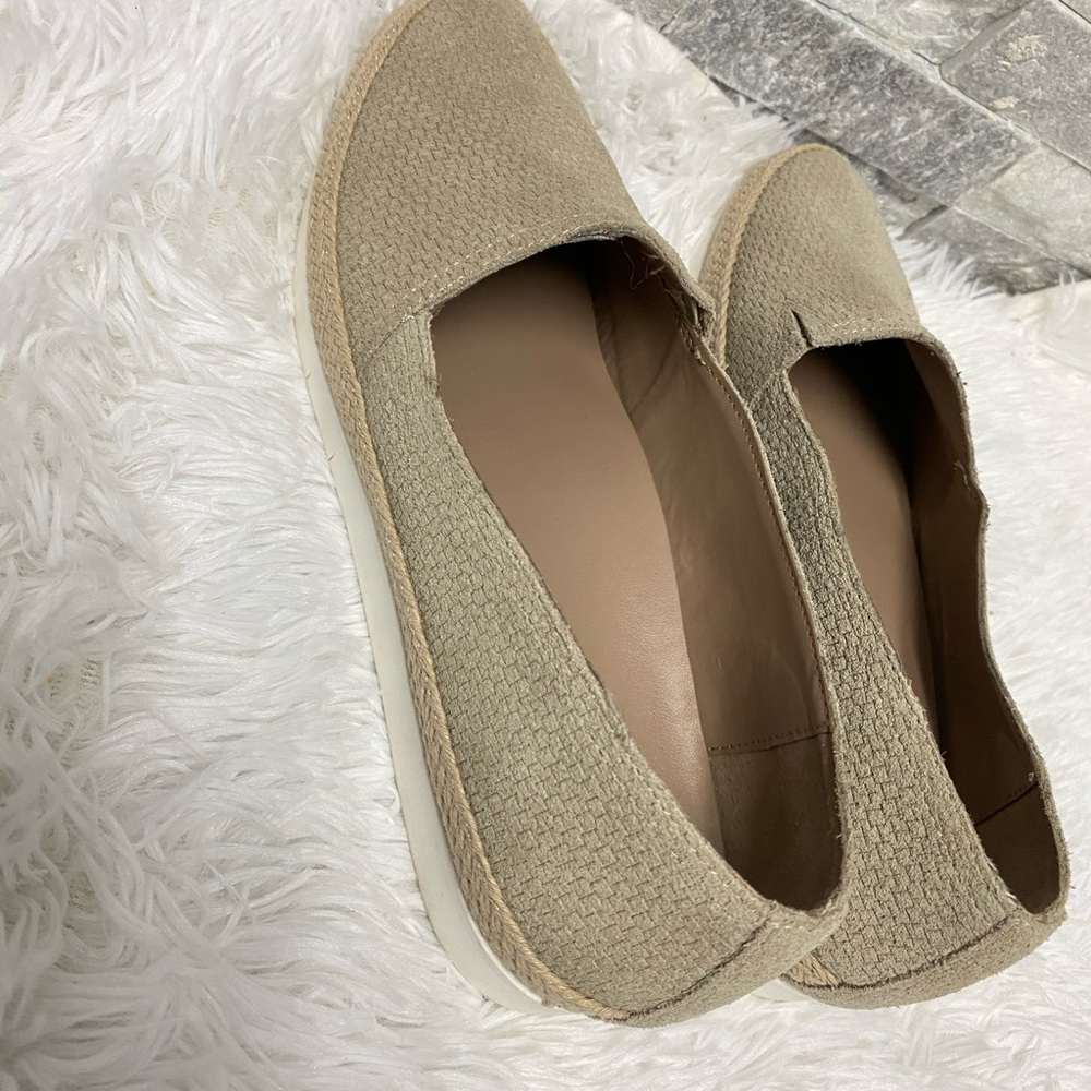 New Donald Pliner slip on loafer shoes size 7.5 - Picture 6 of 7